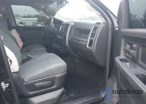 2017 Ram 1500 Express 4X4 5'7 Box из США, поврежденный, VIN 3C6RR7KT9HG605078